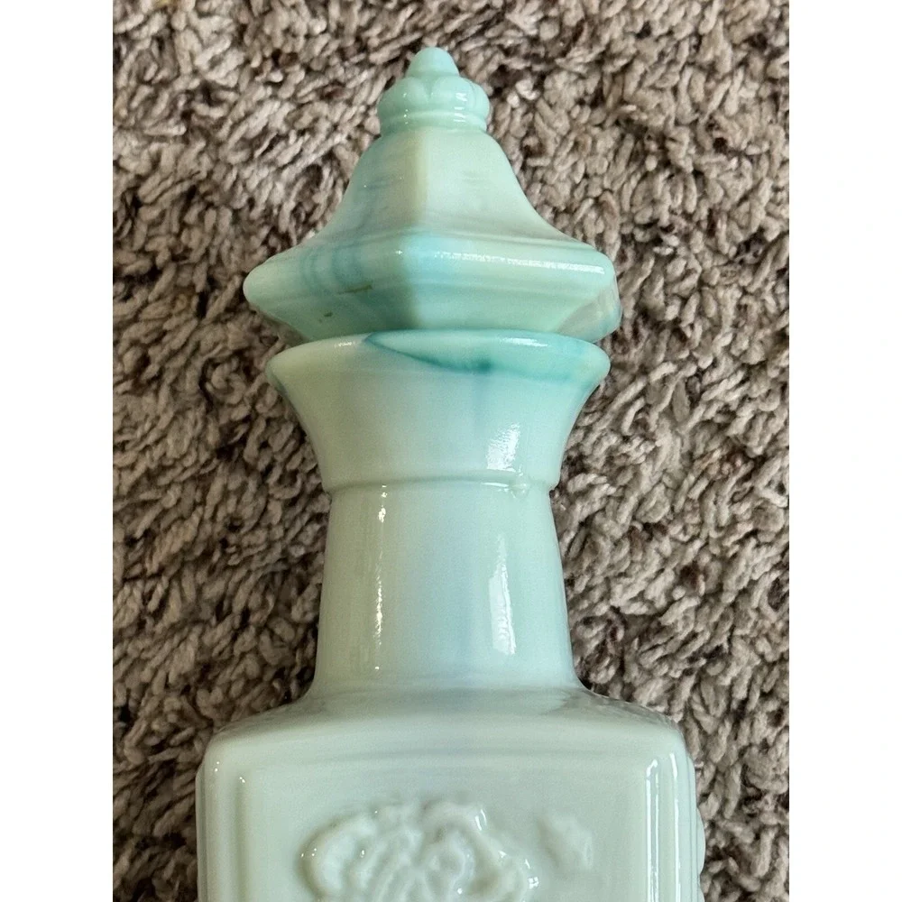 Vtg 1972 Jim Beam Liquor Decanter Jadeite Green Blue Milk Slag Glass‎ Stopper